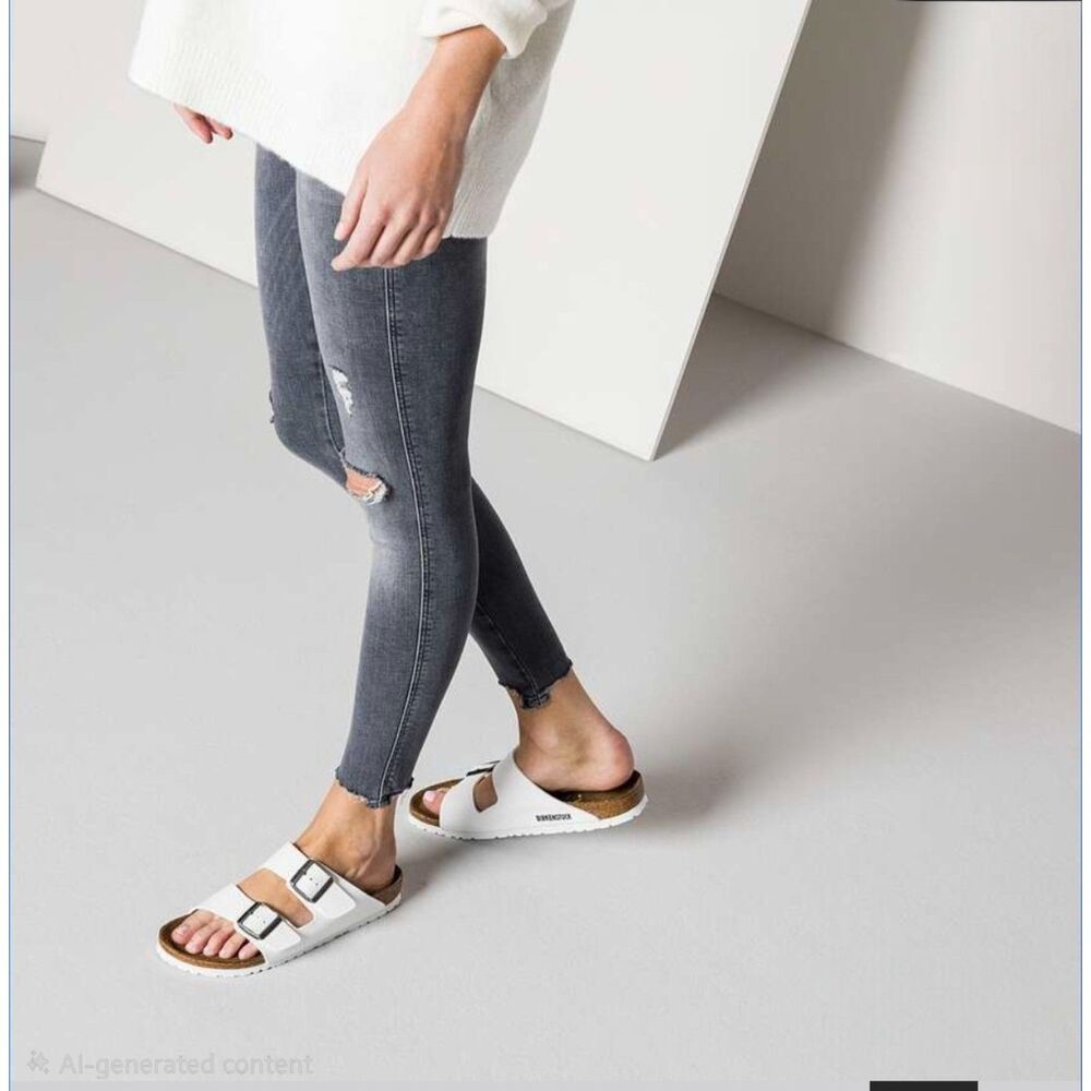 Birkenstock Arizona Classic White Size 8